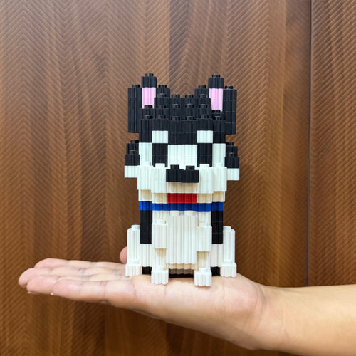 Husky | InBrix™ Pet Series | Interlocking Bricks 3D Figure Building Set | Pet Model Kit | Creative Hobby & Desk Decor | Husky Brick Collectible Figure