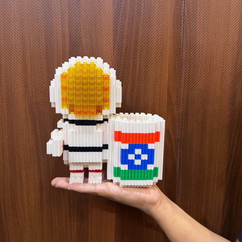 Organizer Mug with Indian Flag | InBrix™ Astronaut Series Organizer | Interlocking Brick 3D Figure| Display Model Building Set | Astronaut Collectible Figure