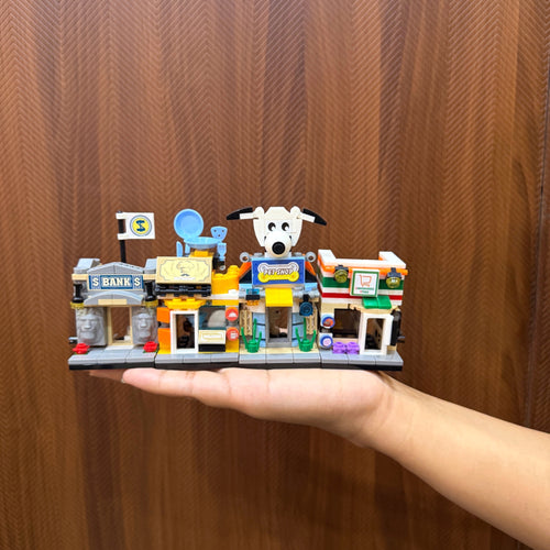 City Essentials Set 2 Brix Street Shops - building block set by Toymersive